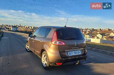 Мінівен Renault Scenic 2011 в Чернівцях