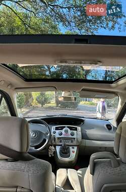 Минивэн Renault Scenic 2006 в 