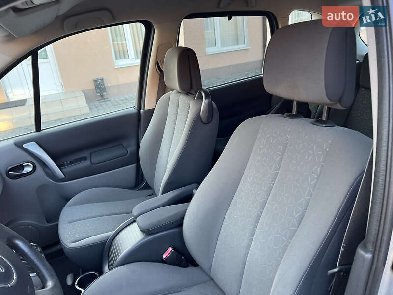 Минивэн Renault Scenic 2007 в Днепре фото 17 Минивэн Renault Scenic 2007 в Днепре