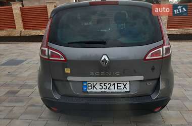 Минивэн Renault Scenic 2009 в 