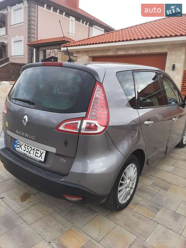 Минивэн Renault Scenic 2009 в Болграде