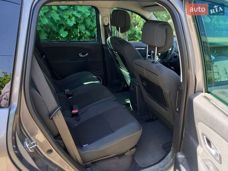 Минивэн Renault Scenic 2009 в Болграде