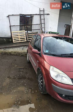 Минивэн Renault Scenic 2006 в 