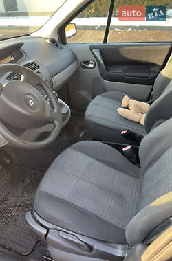 Минивэн Renault Scenic 2007 в Луцке