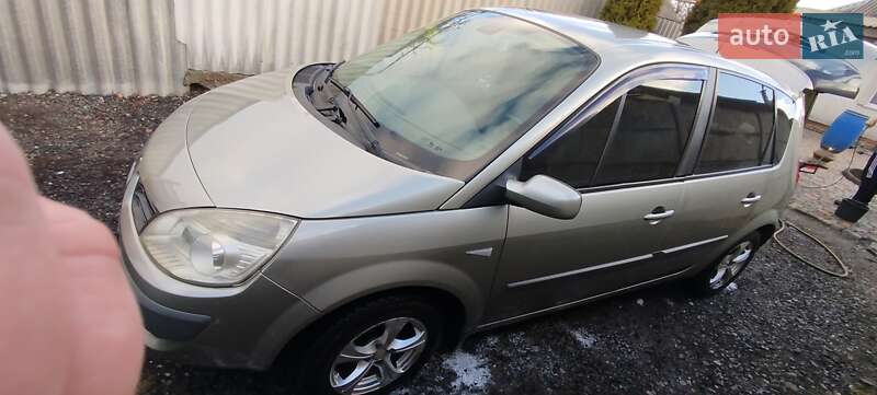 Минивэн Renault Scenic 2006 в Дергачах