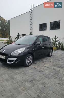 Мінівен Renault Scenic 2011 в Луцьку