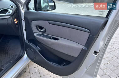 Минивэн Renault Scenic 2012 в Ивано-Франковске