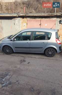 Мінівен Renault Scenic 2005 в Кропивницькому