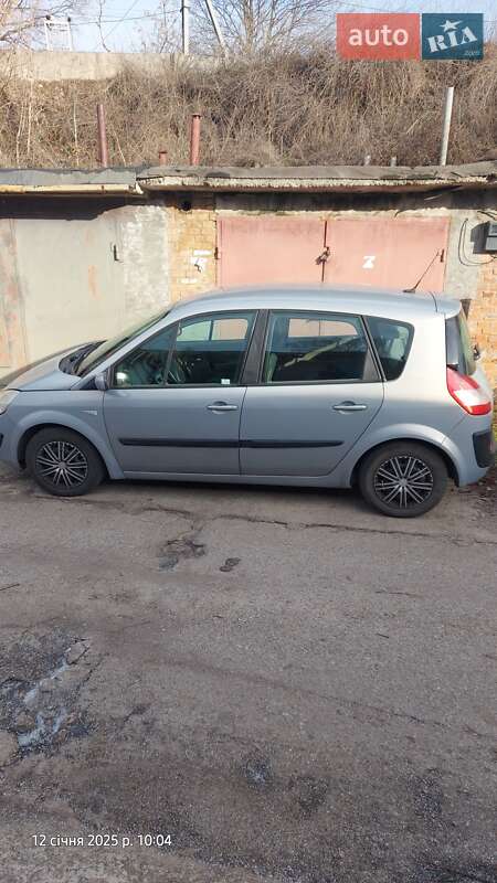 Минивэн Renault Scenic 2005 в Кропивницком