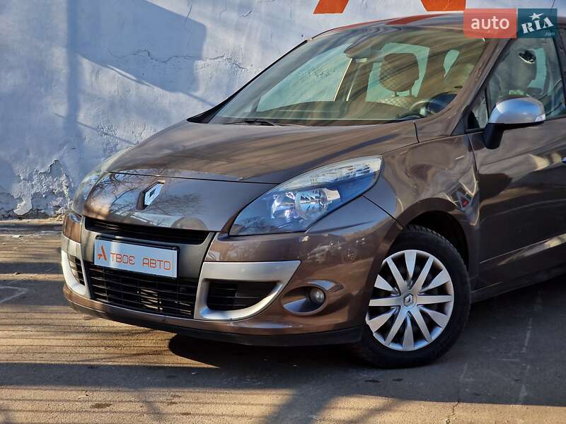Минивэн Renault Scenic 2010 в Одессе