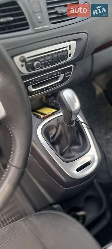 Минивэн Renault Scenic 2012 в Измаиле