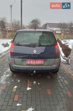 Минивэн Renault Scenic 2009 в 