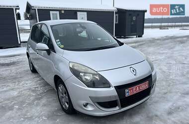 Минивэн Renault Scenic 2011 в Ровно