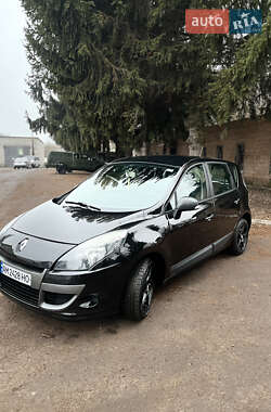 Мінівен Renault Scenic 2010 в Житомирі