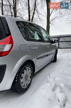 Мінівен Renault Scenic 2005 в Києві