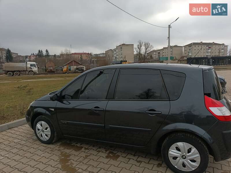 Мінівен Renault Scenic 2005 в Ланівці