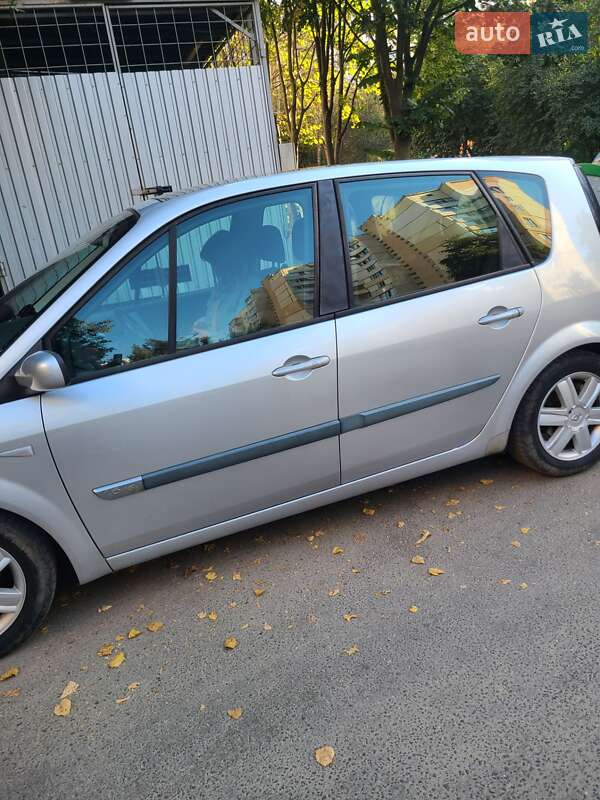 Минивэн Renault Scenic 2005 в Полтаве