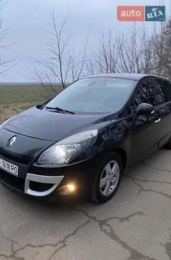 Мінівен Renault Scenic 2009 в Борисполі