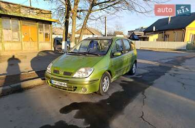 Мінівен Renault Scenic 2002 в Звягелі