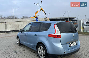 Минивэн Renault Scenic 2011 в Ивано-Франковске