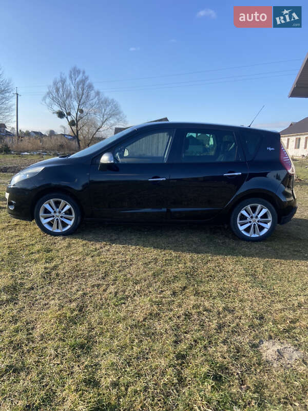Минивэн Renault Scenic 2010 в Жовкве