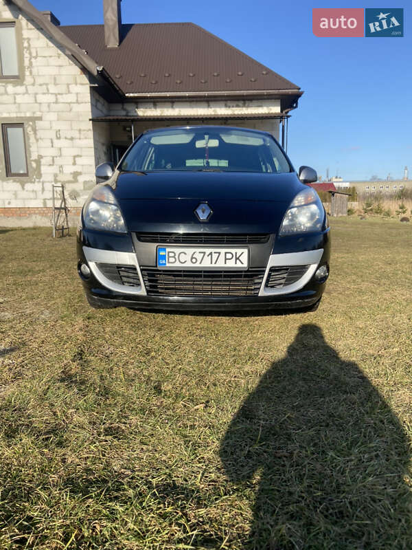 Минивэн Renault Scenic 2010 в Жовкве
