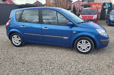 Минивэн Renault Scenic 2005 в Калуше