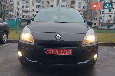 Мінівен Renault Scenic 2011 в Луцьку