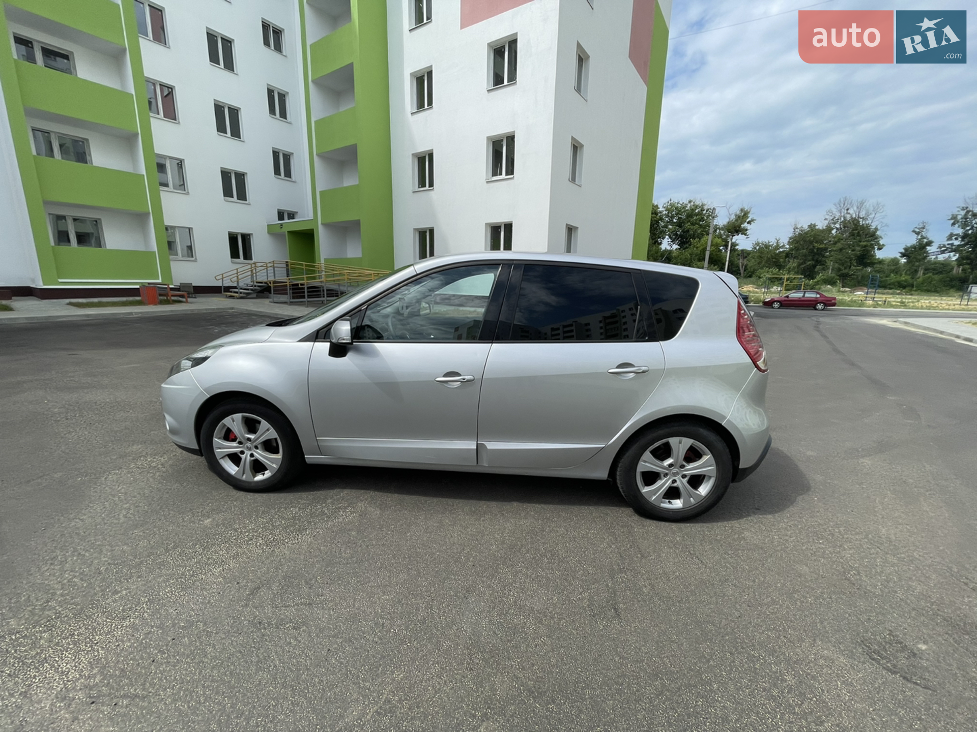 2011 Renault Scenic - мініатюра 2