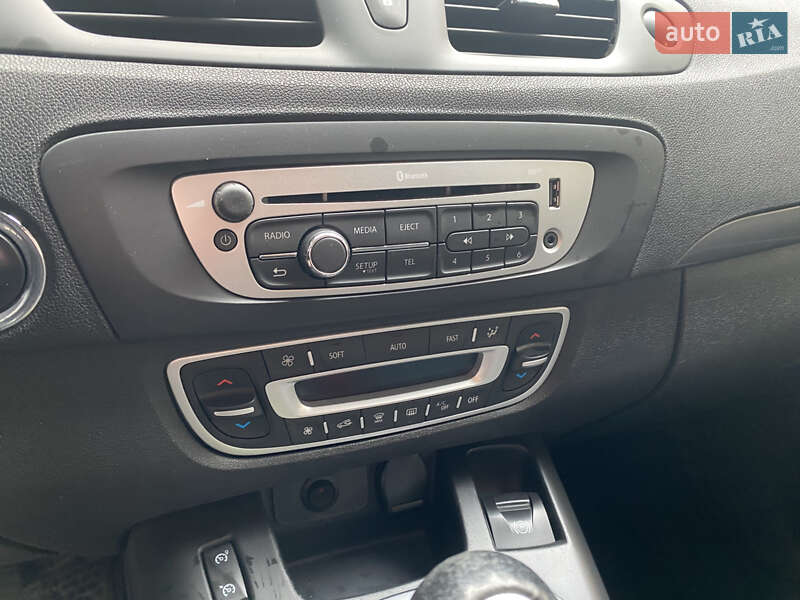 Минивэн Renault Scenic 2016 в Луцке