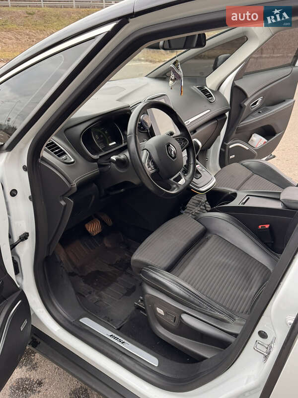 Минивэн Renault Scenic 2017 в Киеве