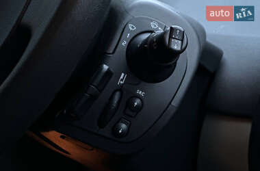 Минивэн Renault Scenic 2005 в 