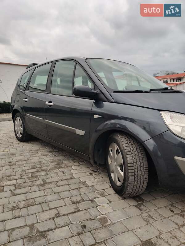 Минивэн Renault Scenic 2005 в Виннице