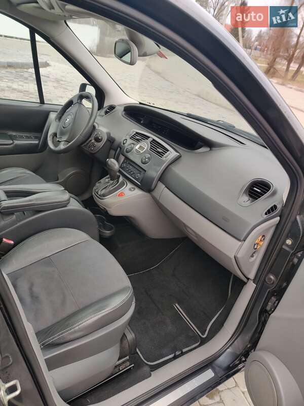 Минивэн Renault Scenic 2005 в Виннице