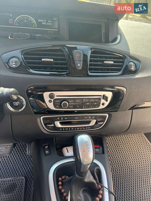 Минивэн Renault Scenic 2014 в Белгороде-Днестровском фото 18 Минивэн Renault Scenic 2014 в Белгороде-Днестровском