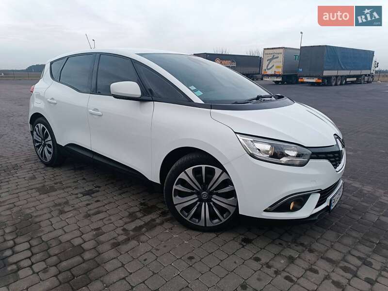 Мінівен Renault Scenic 2016 в Радивиліві