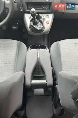 Минивэн Renault Scenic 2006 в Виннице