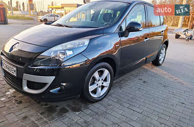 Мінівен Renault Scenic 2011 в Луцьку