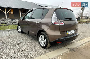 Минивэн Renault Scenic 2013 в Меденичах