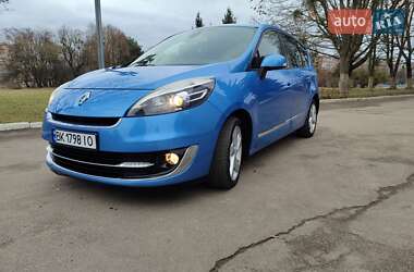 Мінівен Renault Scenic 2012 в Рівному