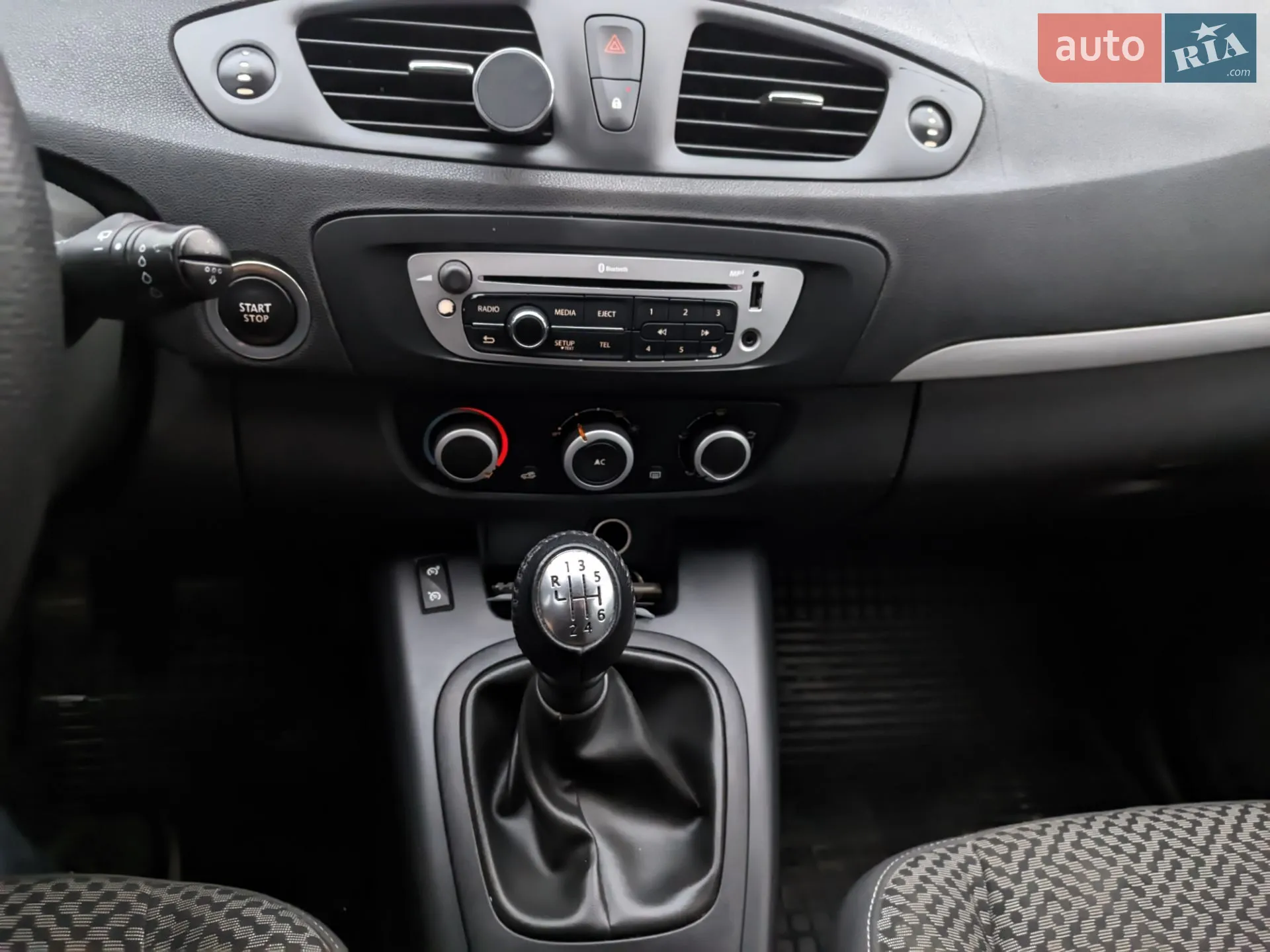 2012 Renault Scenic - мініатюра 26