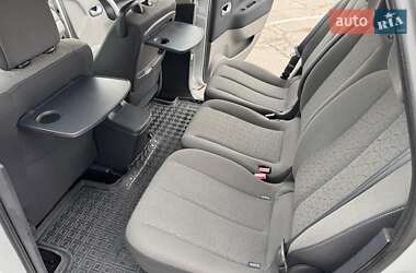 Минивэн Renault Scenic 2009 в 