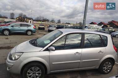Минивэн Renault Scenic 2009 в 