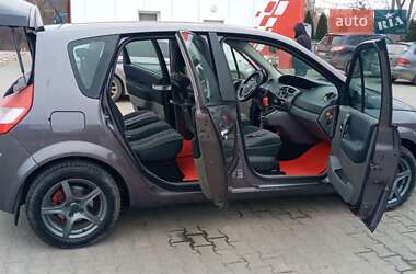 Минивэн Renault Scenic 2004 в Черновцах