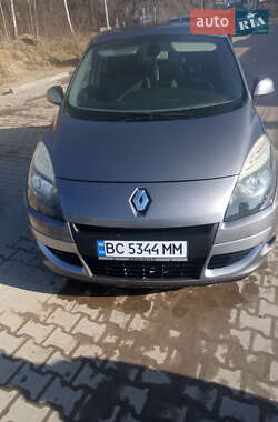 Мінівен Renault Scenic 2011 в Львові