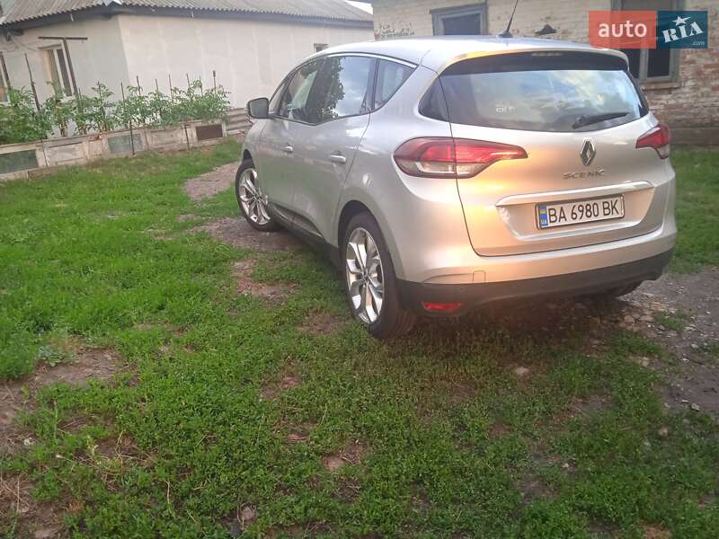 Минивэн Renault Scenic 2017 в Гайвороне