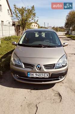 Минивэн Renault Scenic 2009 в Терновке