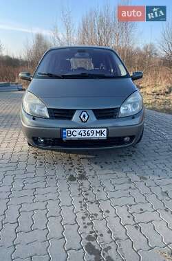 Минивэн Renault Scenic 2005 в Стрые