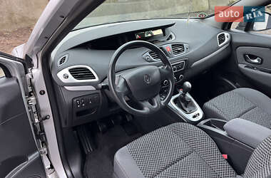 Минивэн Renault Scenic 2011 в Хороле