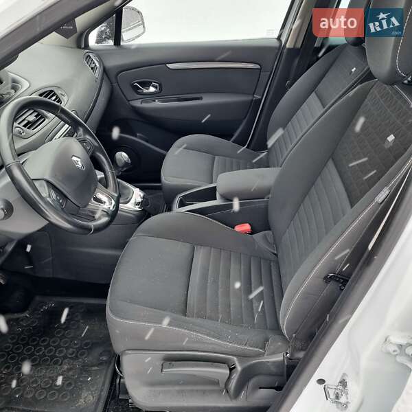 Минивэн Renault Scenic 2015 в Львове